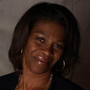 Meet your Posher, Lucie